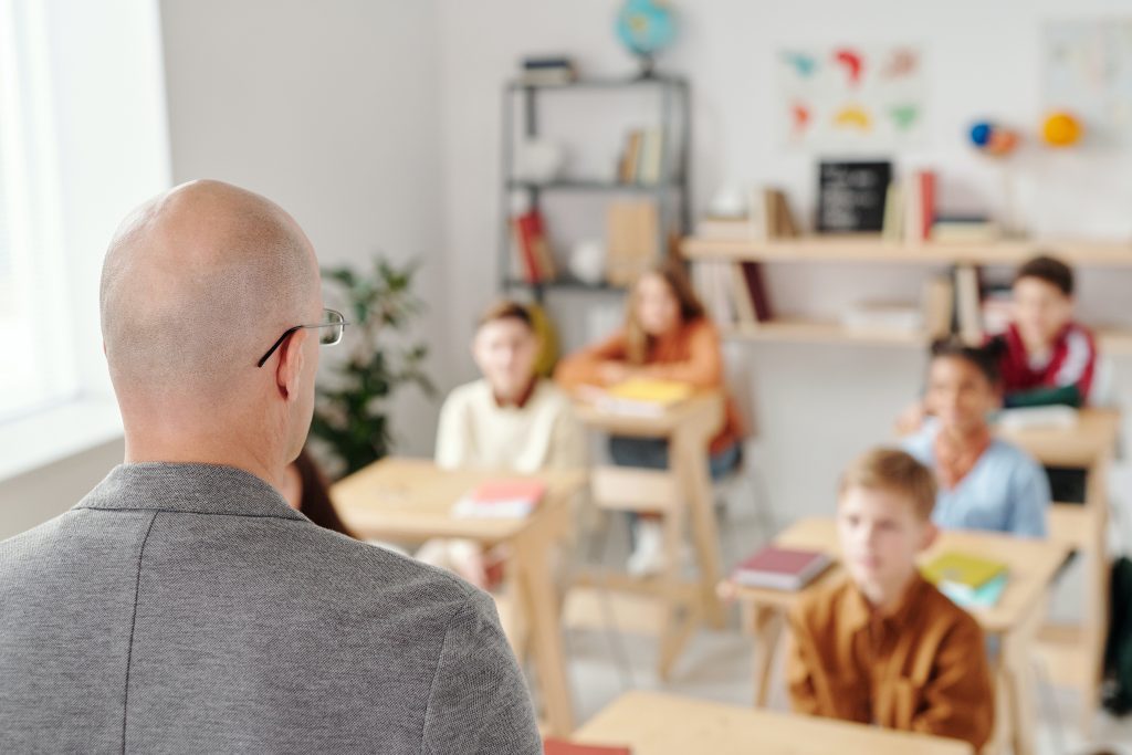 10 Best Effective Classroom Management Strategies For Every Teacher